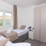 Apartment Ocrux *