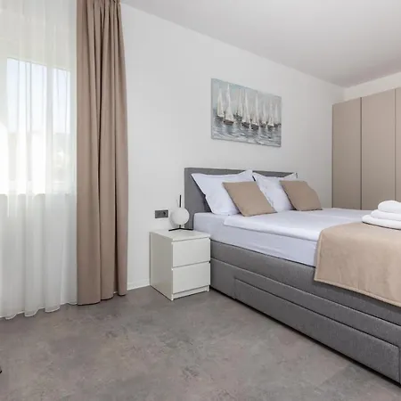 Apartment Ocrux *