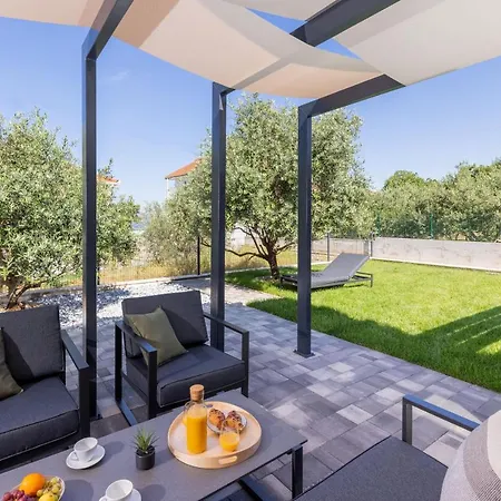 Ocrux Appartement *
