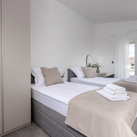 Apartment Ocrux *