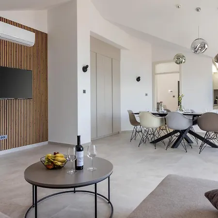 Ocrux Appartement *